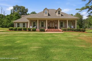 5570 Williamson Road, Clinton, MS 39056