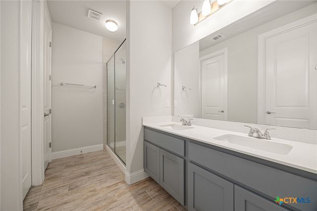 109 Riverhill Drive, Georgetown, TX 78628