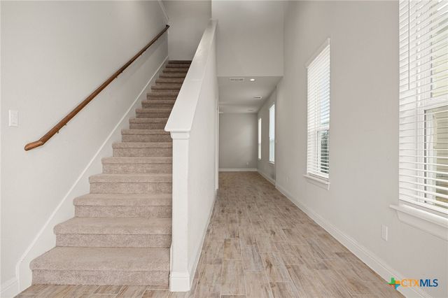 109 Riverhill Drive, Georgetown, TX 78628