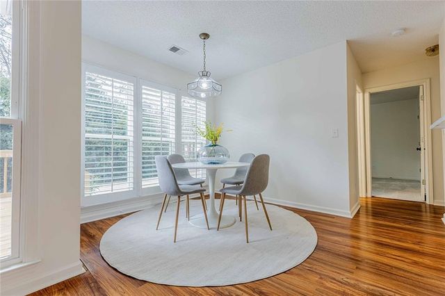 2913 Granville NW Drive, Marietta, GA 30064