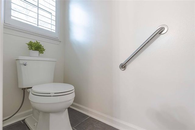 2913 Granville NW Drive, Marietta, GA 30064