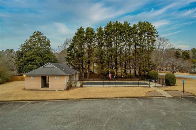 2913 Granville NW Drive, Marietta, GA 30064