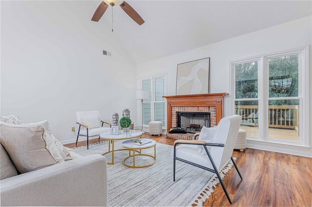 2913 Granville NW Drive, Marietta, GA 30064