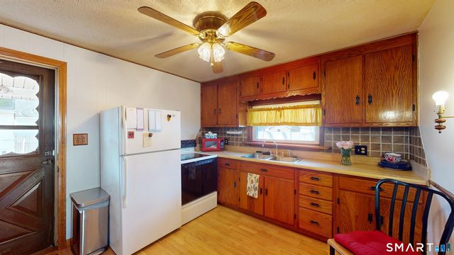 137 Brook Street, Bristol, CT 06010