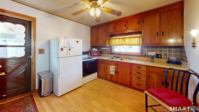 137 Brook Street, Bristol, CT 06010