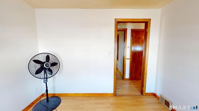 137 Brook Street, Bristol, CT 06010