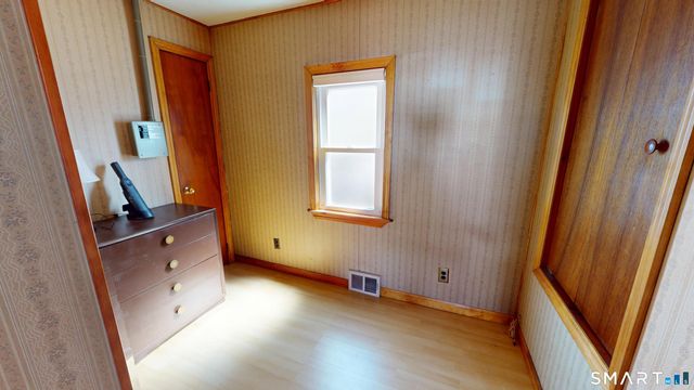 137 Brook Street, Bristol, CT 06010