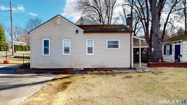 137 Brook Street, Bristol, CT 06010