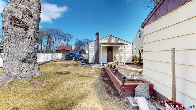 137 Brook Street, Bristol, CT 06010