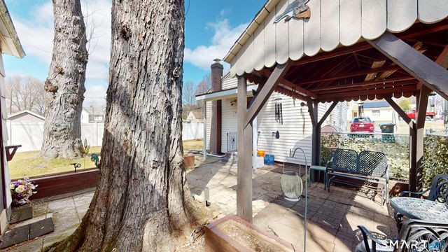 137 Brook Street, Bristol, CT 06010