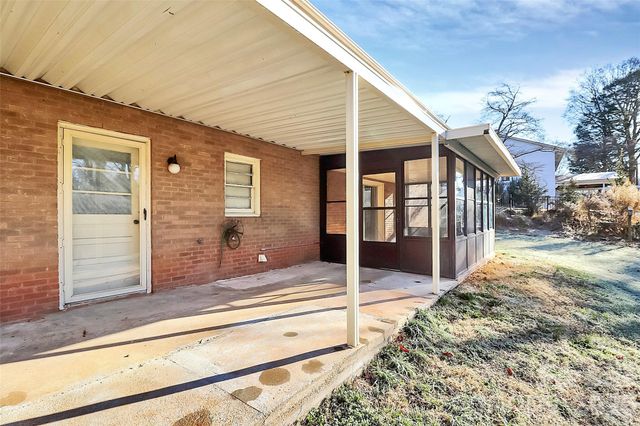 526 Julia Avenue, Belmont, NC 28012