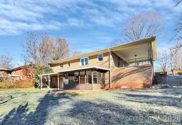 526 Julia Avenue, Belmont, NC 28012