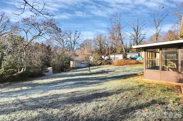 526 Julia Avenue, Belmont, NC 28012