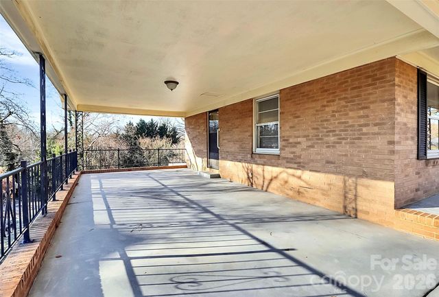 526 Julia Avenue, Belmont, NC 28012