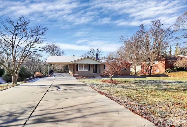 526 Julia Avenue, Belmont, NC 28012