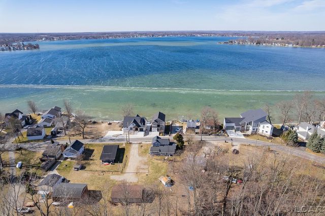 3601 , 3599 Round Lake Highway, Rollin Twp, MI 49253