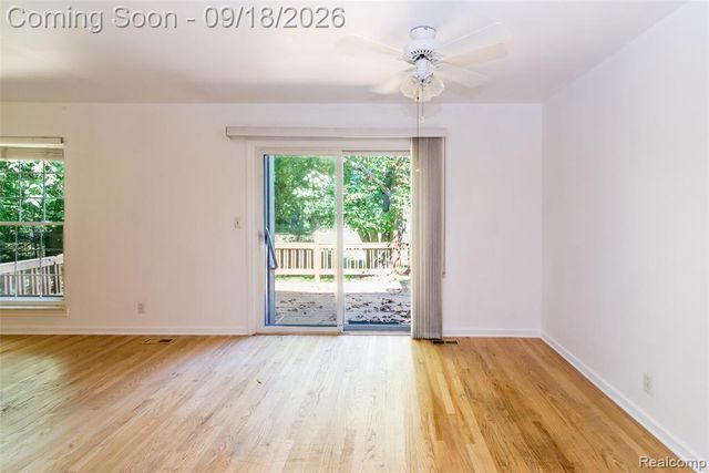 1821 Van Hill Court, Rochester Hills, MI 48309