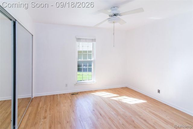 1821 Van Hill Court, Rochester Hills, MI 48309