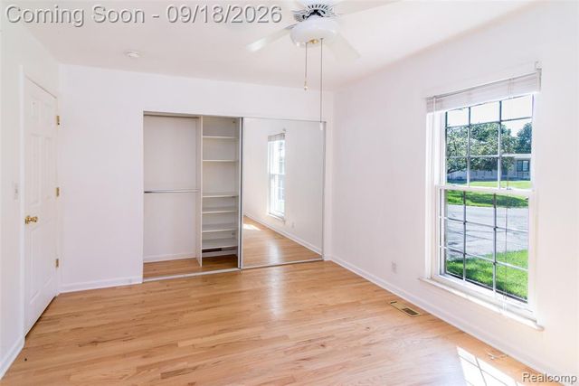 1821 Van Hill Court, Rochester Hills, MI 48309
