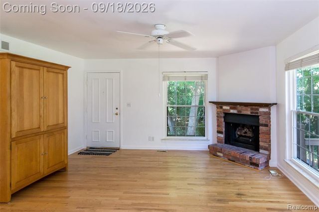 1821 Van Hill Court, Rochester Hills, MI 48309