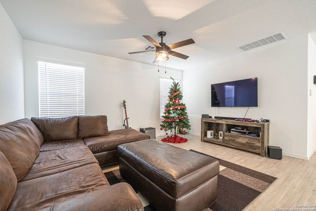 7258 Plow Run, San Antonio, TX 78252