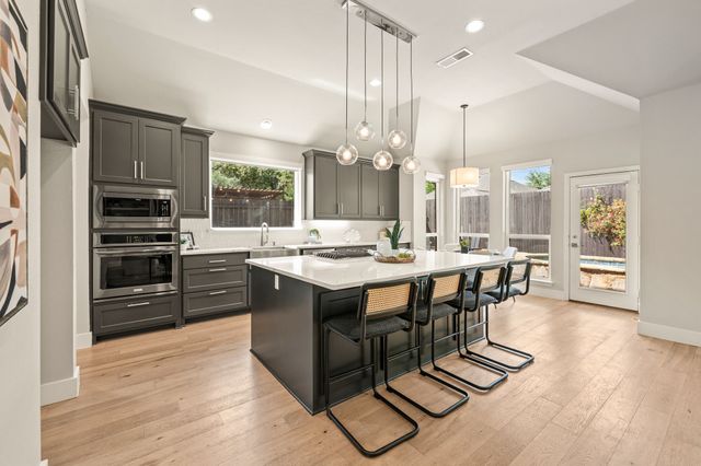 1811 Forest Bend Lane, Keller, TX 76248