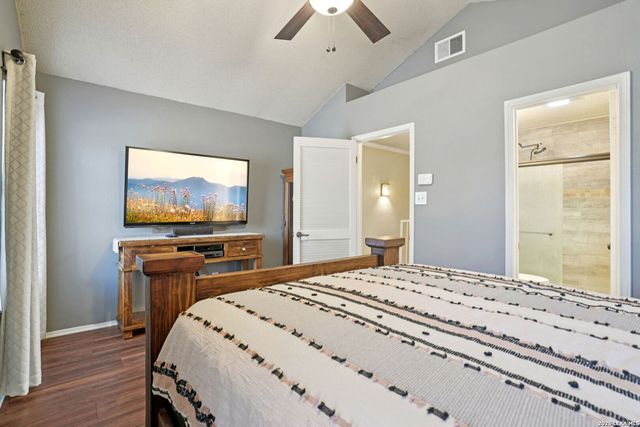 7880 Micron Dr Apt 4104, San Antonio, TX 78251
