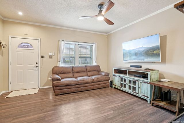 7880 Micron Dr Apt 4104, San Antonio, TX 78251