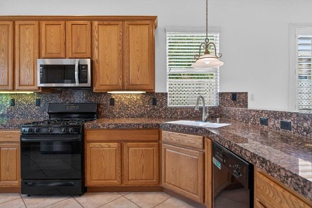 43391 Saint Andrews Drive, Indio, CA 92201