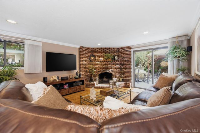 3391 Lawrence Avenue, Oceanside, NY 11572