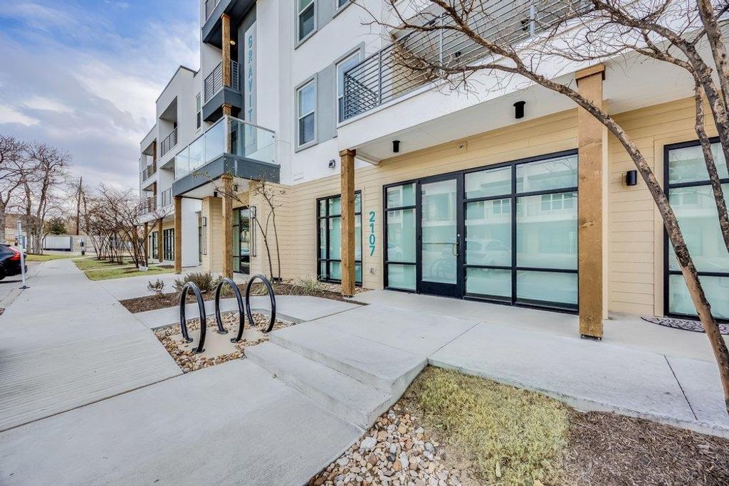 4801 Springdale RD 2107, Austin, TX 78723