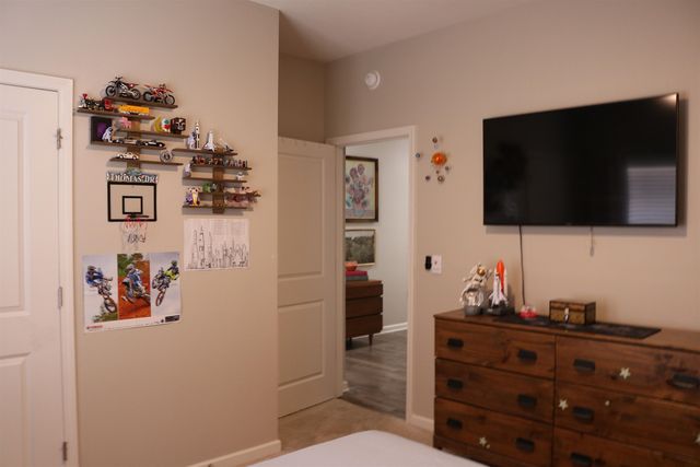 408 COLONIAL HEIGHTS DR, Munford, TN 38058