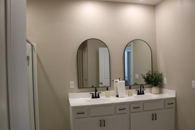 408 COLONIAL HEIGHTS DR, Munford, TN 38058