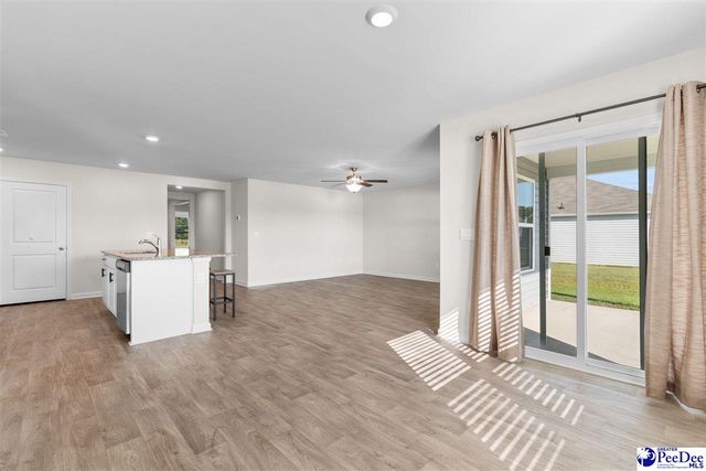 561 Woodland Farms Cir, Aynor, SC 29511