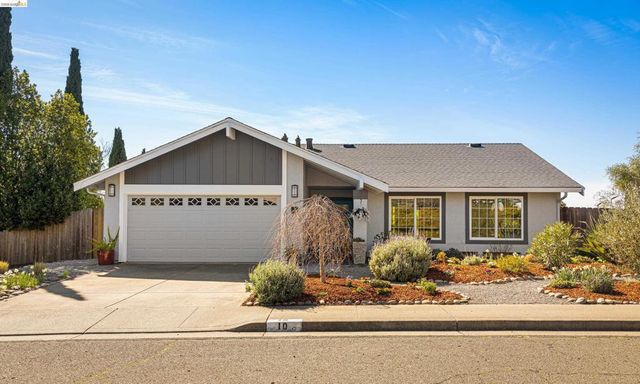 10 10 Clear Water Ct, Richmond, CA 94803
