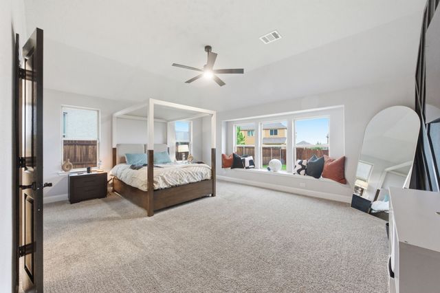 1244 Joseph Earl Drive, Desoto, TX 75115