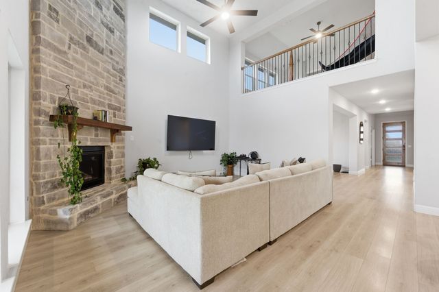 1244 Joseph Earl Drive, Desoto, TX 75115