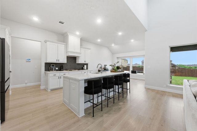 1244 Joseph Earl Drive, Desoto, TX 75115