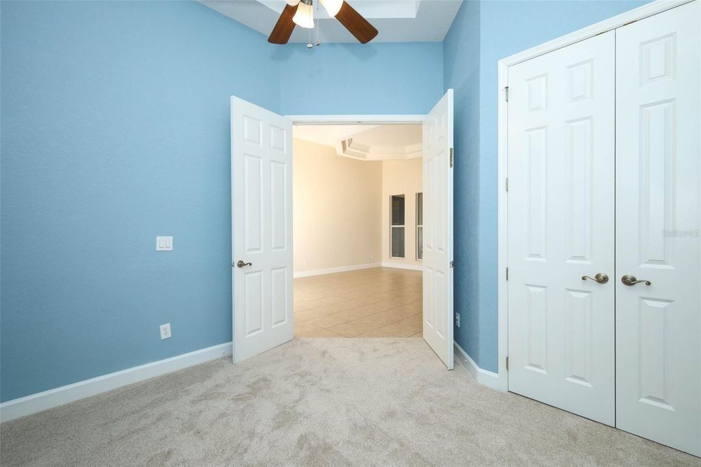 Image 14 of property listing at 11712 RAMBLING OAK BOULEVARD, Orlando, FL 32832