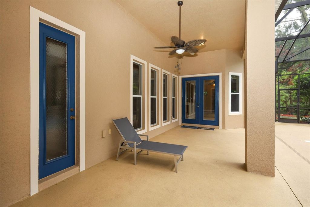 Image 54 of property listing at 11712 RAMBLING OAK BOULEVARD, Orlando, FL 32832