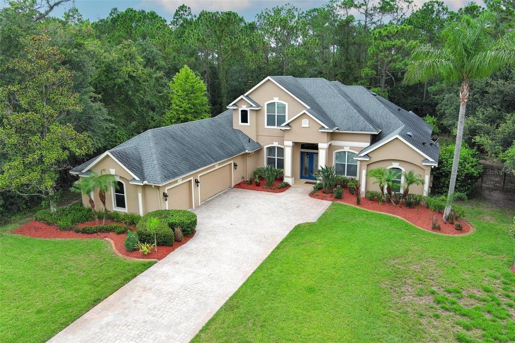 Image 67 of property listing at 11712 RAMBLING OAK BOULEVARD, Orlando, FL 32832