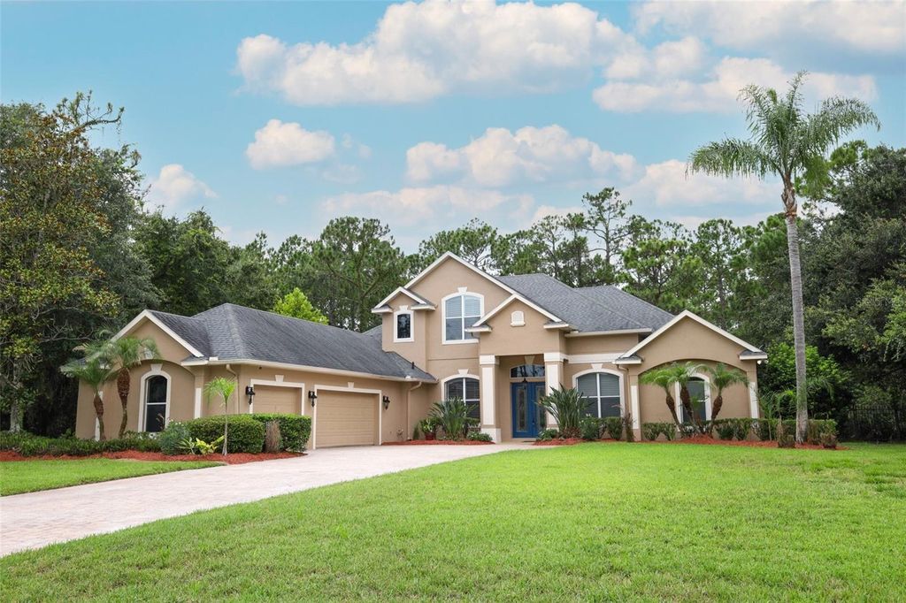 Image 83 of property listing at 11712 RAMBLING OAK BOULEVARD, Orlando, FL 32832