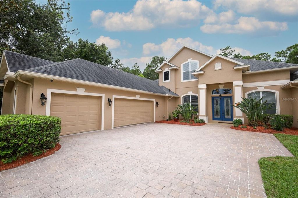 Image 84 of property listing at 11712 RAMBLING OAK BOULEVARD, Orlando, FL 32832