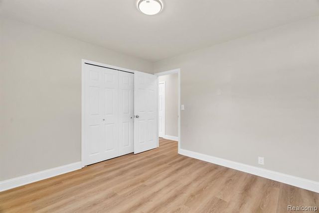 4046 State Road, Fort Gratiot, MI 48059