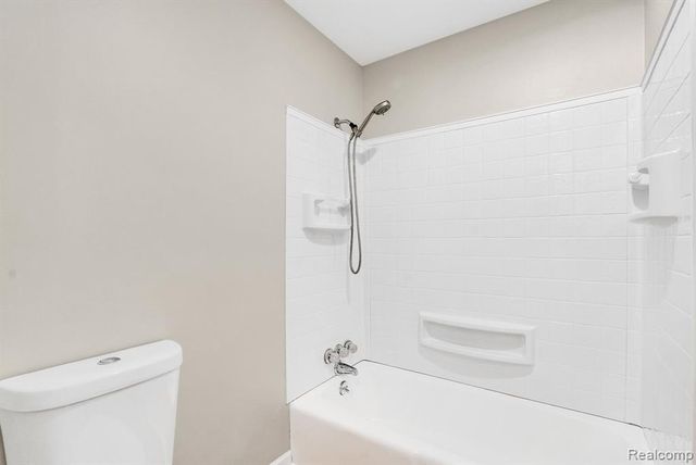 4046 State Road, Fort Gratiot, MI 48059