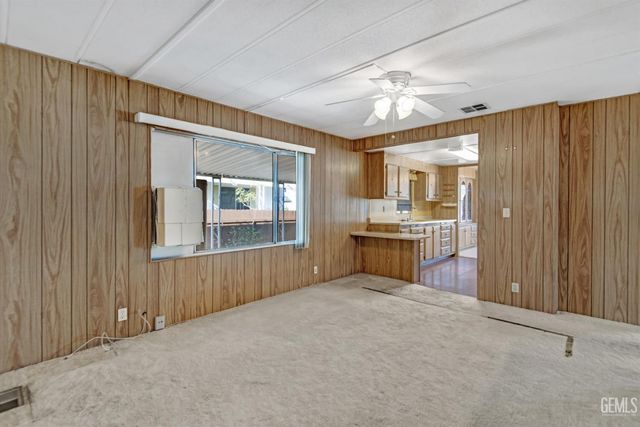 9 Tee Lane, Bakersfield, CA 93308