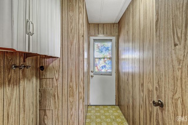 9 Tee Lane, Bakersfield, CA 93308