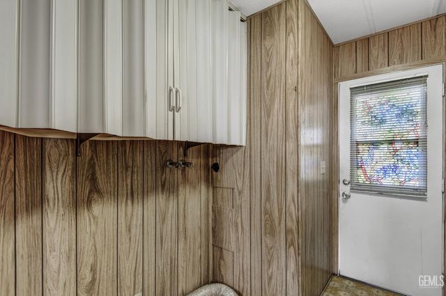 9 Tee Lane, Bakersfield, CA 93308