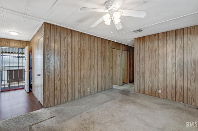 9 Tee Lane, Bakersfield, CA 93308