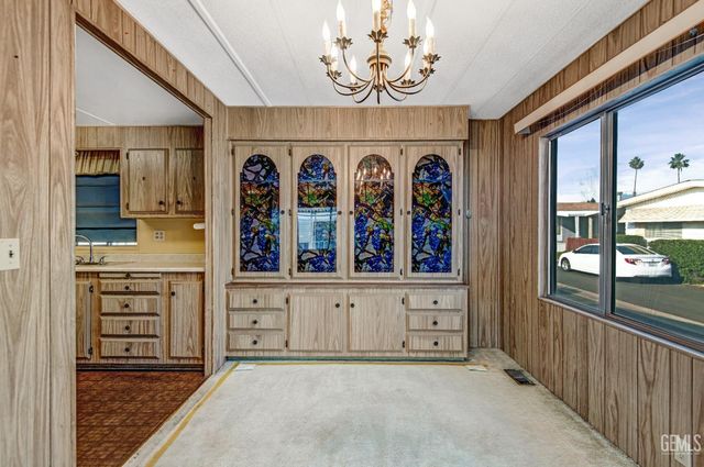 9 Tee Lane, Bakersfield, CA 93308